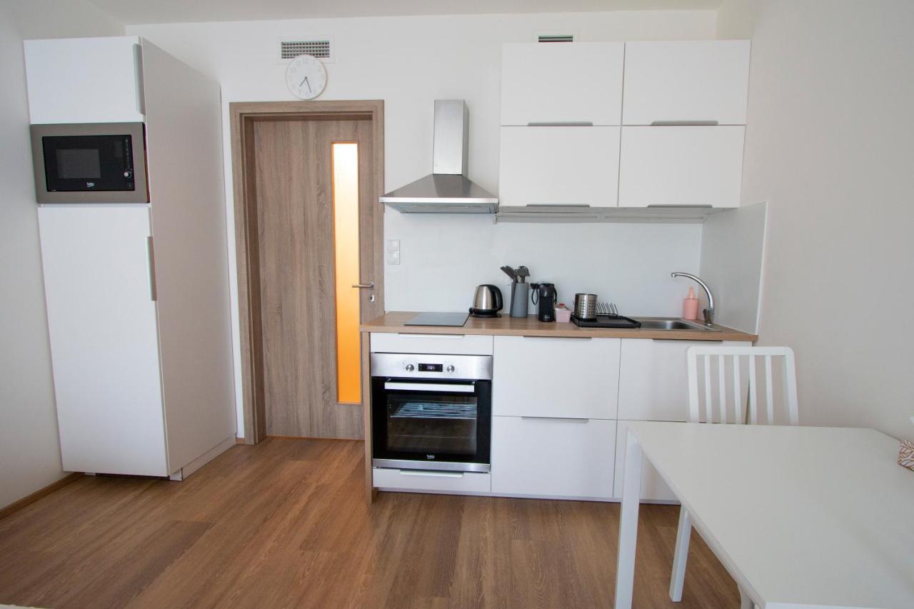 Kora Apartments Prag Exterior foto